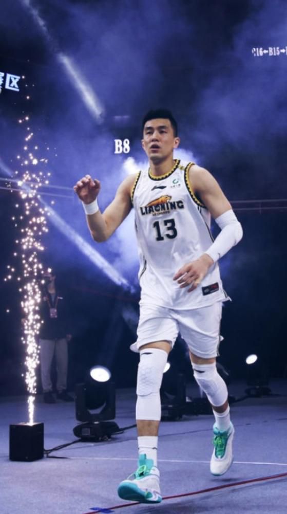 比基尼泳装照片