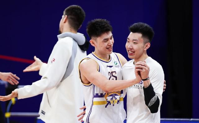五月婷中文