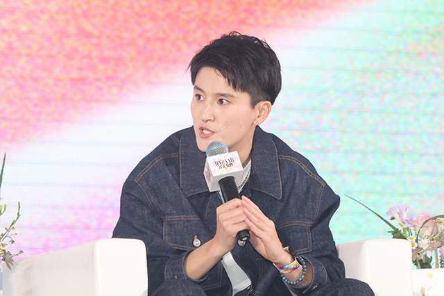 妃光莉电影中文字幕在线